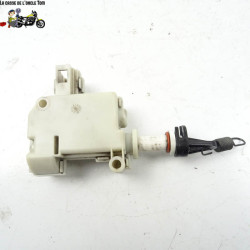 Moteur d'ouverture de coffre Piaggio 400 MP 3 2011