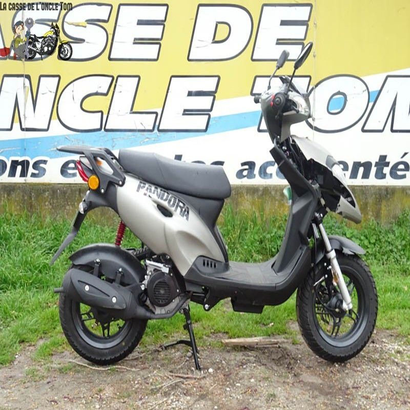 Cassetom KSR MOTO KSR50 DE 2022 Nos scooters  accident s