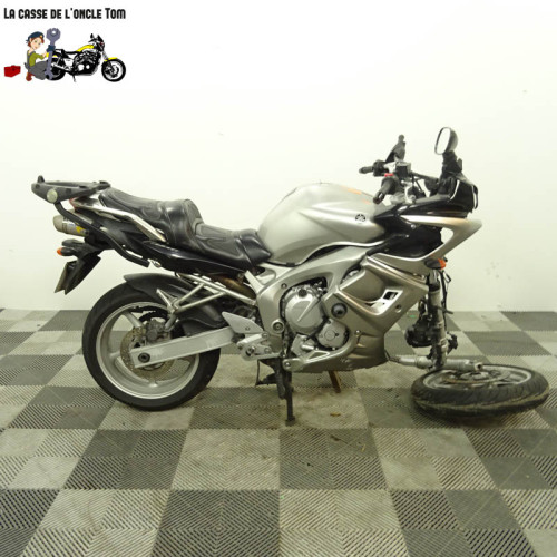 Yamaha 600 FZ6 S1 de 2004 - CTM-13088