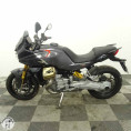 Guzzi 1000 V100 de 2024 en RIV