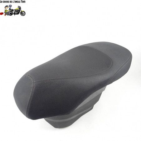 Selle + coffre Yiying 50 WALLABY 2009 - CTM-selle-046