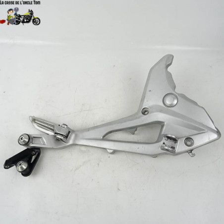 Platine droite + repose pied arrière droit Honda 700 NC 2012 - CTM-10008-026