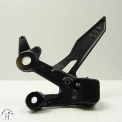 Platine/repose pied avant droit KTM 890 Duke R 2023