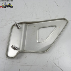 Protection repose-pied avant droit Suzuki 650 sv 1999