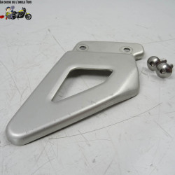 Protection repose-pied avant droit Suzuki 650 sv 1999